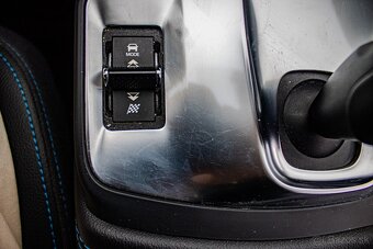 Jaguar E-Pace 2.0 R-Dynamic SE AWD A9 132kW - 20