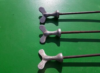 Řidítka rukojeť plynů rukojeť gumová M72 Dněpr Ural K750 - 20