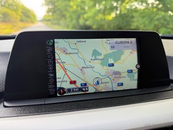 BMW F30 318d 2014 navi/siber super stav - 20