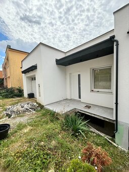 Predaj 5 izb.rodinný dom Hlohovec- NováŠtvrť - 20