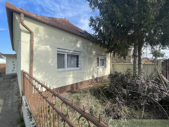 Trojizbový rodinný dom vo vyhľadávanej lokalite v Nových Z - 20