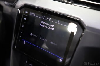 Volkswagen Passat B8 Variant 2.0 TDI 90kW DSG automat - 20