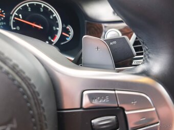 BMW Rad 7 730d xDrive A/T - 20