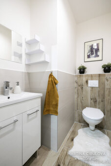 3 izbový byt v novostavbe v centre Banskej Bystrice je na pr - 20