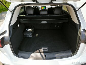 MG EHS SUV/Combi 190kw Automat, v záruke - 20