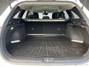 Ceed SW 1.5 T-GDi A7 DCT GOLD + LED pack - 20
