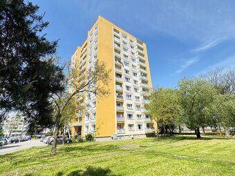 Predám krásny 3-izbový byt v centre - 20