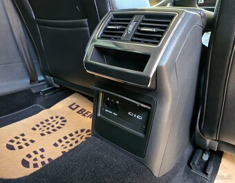 Škoda Superb Combi LK 4x4 2.0TDi 147kW NAVI Canton 360°kamer - 20