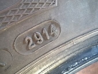 4 ks ZIMNÉ 195/60 R15 88T KLEBER cca 7 mm  -  LEN 20,- €/kus - 20