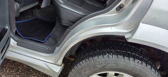 Suzuki Grand Vitara 2.0 BENZíN 4X4 SPECIAL EDITION - 20