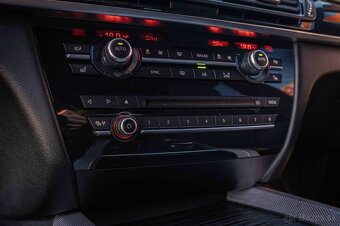 BMW X5 xDrive40d A/T - 20