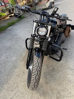 HARLEY DAVIDSON SOFTAIL CUSTOM - 20