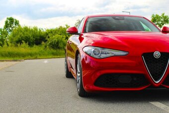 Alfa Romeo Giulia 2.2 JTDM Veloce AT AWD - 20