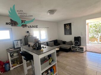 Dom s výhľadom na more 2x apartmán v Chorvátsku na ostrove V - 20