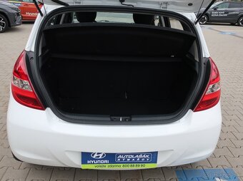 Hyundai i20 1.2i 57kW CLASSIC PLUS ČR - 20