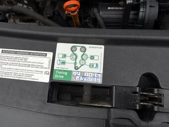 ►VW TOURAN 1,6 MPI FREESTYLE- 7 MÍST, PARK. SENZORY, NAVI ◄ - 20