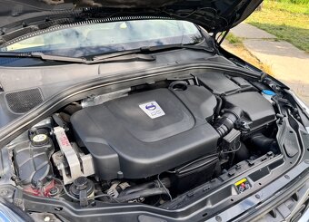 VOLVO XC60 2.4 D3 AWD AT SUMMUM GEARTRONIC - 20