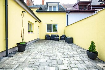 3-izbový byt vo Vrbovom na ul. Nám.J.Emanuela, 80 m2, dvor - 20