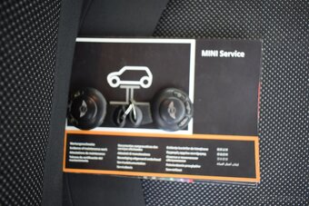 Mini Clubman 1,6 i 72 kW, nový servis + pneu - 20
