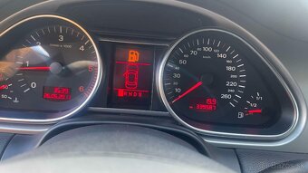 Predám Audi Q7 3.0 Qautro 171 KW 2007 - 20