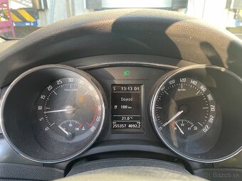 Škoda Superb Combi 2.0 TDI DSG - 20