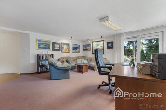 Priestranný a vzdušný rodinný dom vo Veľkej Pake - 20