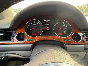 Audi A8 L 4.2 MPI V8 Quattro Tiptronic - 20