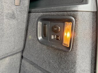 Volkswagen Sharan 2.0 TDI DSG Highline - 20