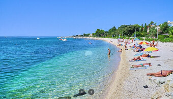 Chorvatsko-luxusný zariadený 4 izbový apartmán na Pagu - 20