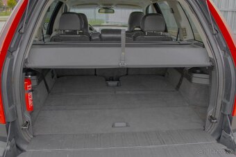 Volvo XC90 2.4 D5 Summum 4x4 7 miestne - 20