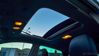 Hyundai ix35 2.0 CRDi VGT Premium 4x4 - 20