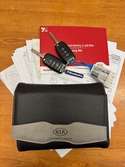 Kia Sportage 1.7 CRDi 7DCT 2WD Platinum - 20