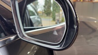 Mercedes-Benz E trieda Kombi 220d Avantgarde, plná výbava - 20