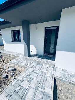 Ponúkame rôzne stavebné práce - 20