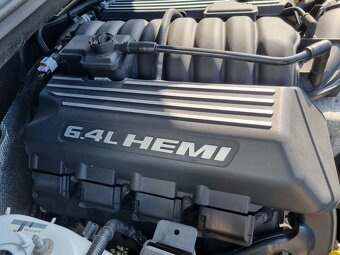 Jeep Grand Cherokee 6.4 V8 HEMI SRT A/T - 20
