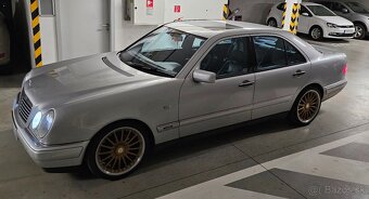 Mercedes W210 E240 V6 Avantgarde - 20