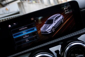 Mercedes-Benz CLA Shooting Brake SB 180 A/T - 20