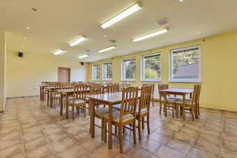 Na predaj štýlový penzión s priamym prístupom k vode v obci - 20