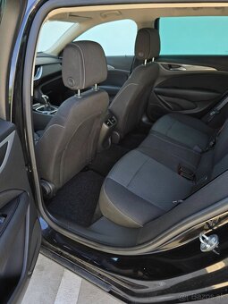 Opel Insignia - 20