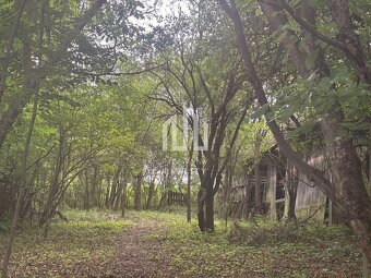 Predaj vidieckej chalupy s kúzlom minulosti v srdci kopaníc - 20