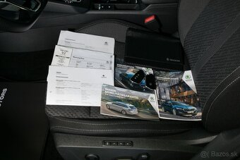 Škoda Octavia 2.0TDI 110kW DSG Style Matrix Side HUD Tažné - 20