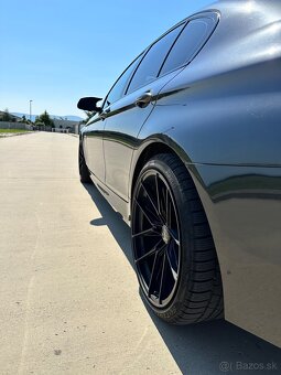 Predám BMW 550i - 20