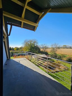 Výnimočný RD s krásnou záhradou a dvojgarážou – Chynorany - 20