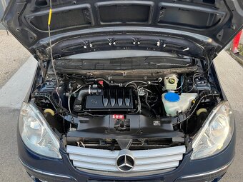 Mercedes-Benz Trieda A 180 CDI  Automat - 20