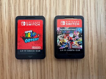 Nintendo Switch s príslušenstvom - 20