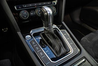 Volkswagen Arteon 2.0 TSI BMT R-Line DSG - 20