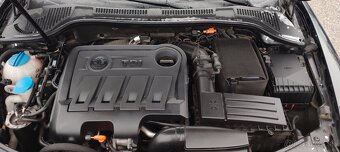Predám Škoda Superb 2.0 TDI 103kw rok 2012 - 20