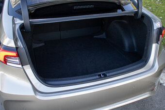 Toyota Corolla 1.5 Dynamic Force Comfort benzín automat - 20