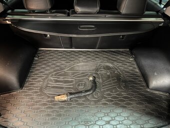 KIA Sportage 1.6 benzín,97KW,2017,SK auto,ťažné zariadenie - 20