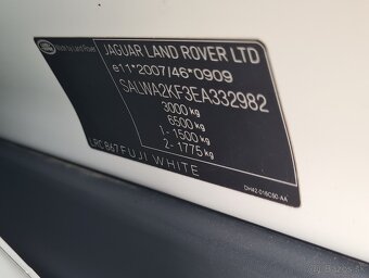 LAND ROVER RANGE ROVER SPORT 3.0 SDV6 HSE /MOŽNÝ ODPOČET DPH - 20